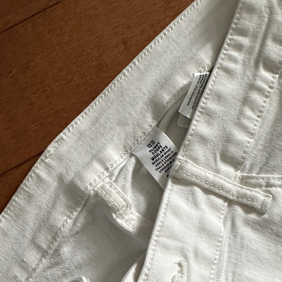 H&M Classic White Denim Pants - Picture 2 of 2